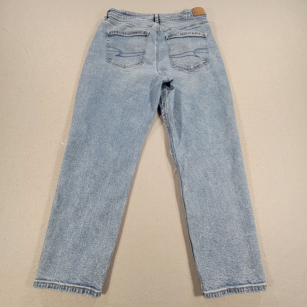 American Eagle Mom Jeans Distressed Ripped Light Wash Denim Women's 12 Short - Picture 10 of 10